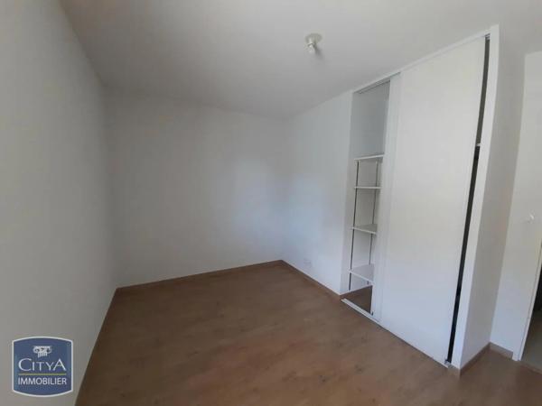 Appartement à louer 3 pièces 63.79m² Joué-lès-Tours (37300)