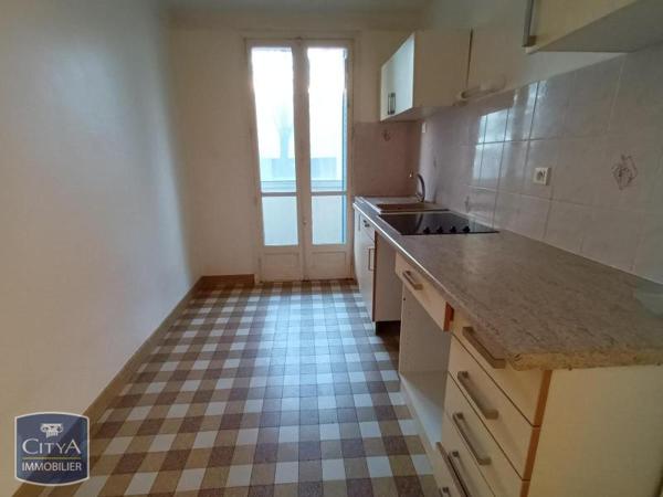 Location appartement 4 pièces de 76.93m²