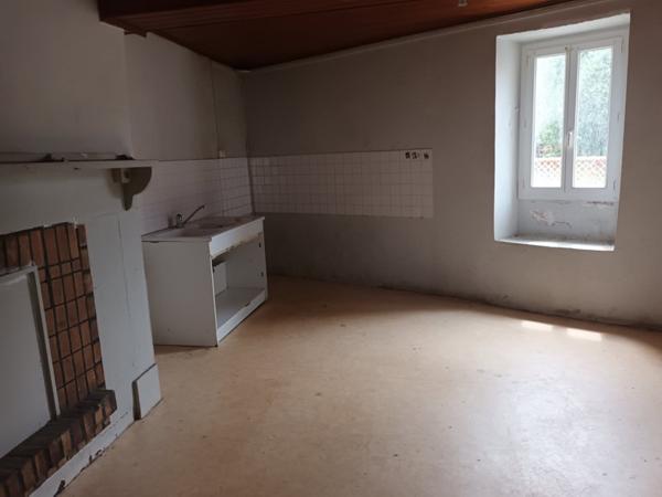 Maison 3 pièce(s) avec travaux Aiguillon