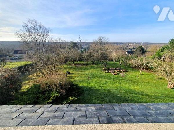 À vendre maison d'Architecte exceptionnelle d'environ 380 m² habitables, dans un cadre privilég...