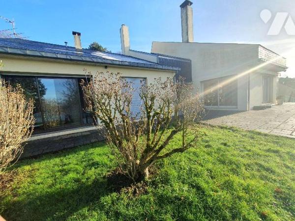 À vendre maison d'Architecte exceptionnelle d'environ 380 m² habitables, dans un cadre privilég...