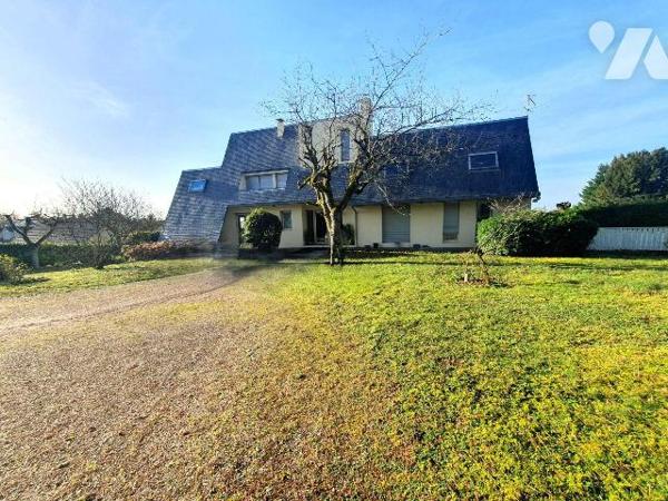 À vendre maison d'Architecte exceptionnelle d'environ 380 m² habitables, dans un cadre privilég...