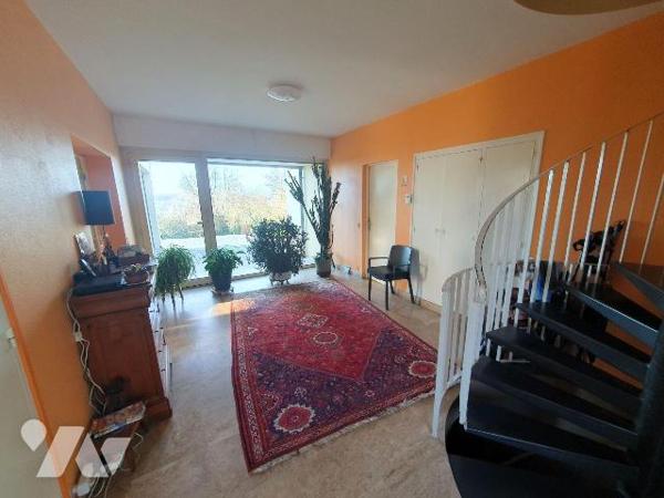 À vendre maison d'Architecte exceptionnelle d'environ 380 m² habitables, dans un cadre privilég...