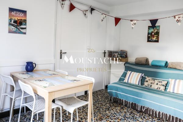 AGRÉABLE MAISON FAMILIALE AVEC APPARTEMENT - A 700m DE LA PLAGE -