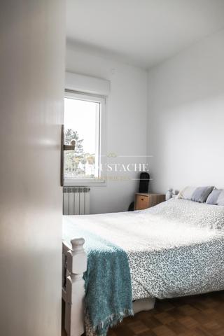 AGRÉABLE MAISON FAMILIALE AVEC APPARTEMENT - A 700m DE LA PLAGE -