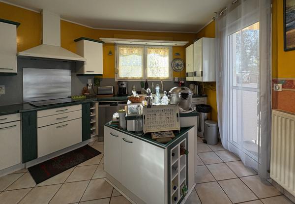 Maison 5 pièces - 109 m² Exclusivité efficity