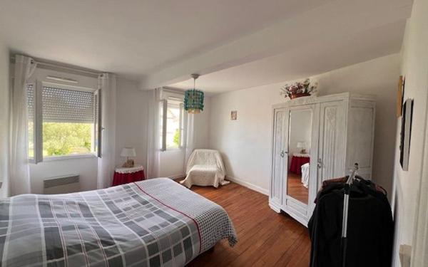 Maison à vendre    5 pièces • 135 m2 Villeneuve-de-Marsan