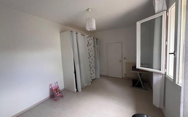 Maison à vendre    5 pièces • 135 m2 Villeneuve-de-Marsan