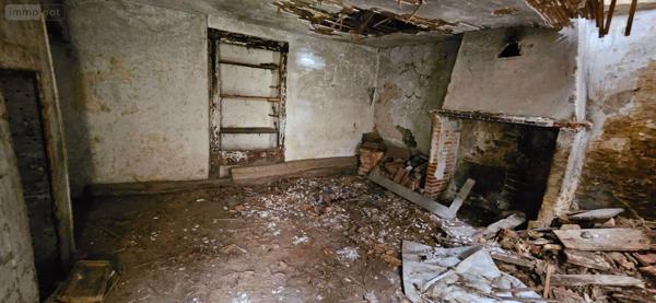 Maison à restaurer à vendre à Beaufort-Orbagna dans le Jura (39190), ref : 39064-103