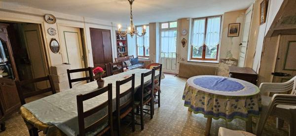 Maison à restaurer à vendre à Beaufort-Orbagna dans le Jura (39190), ref : 39064-103