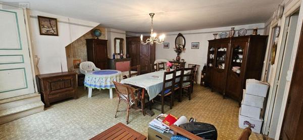 Maison à restaurer à vendre à Beaufort-Orbagna dans le Jura (39190), ref : 39064-103