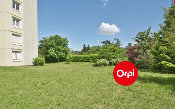 Appartement à vendre    4 pièces • 92 m2 Vénissieux