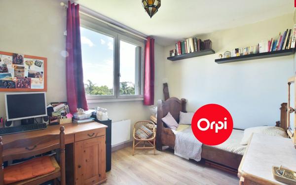 Appartement à vendre    4 pièces • 92 m2 Vénissieux