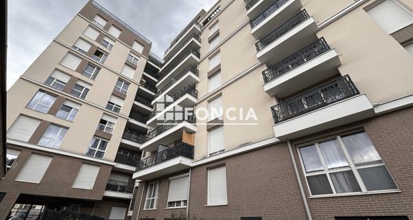 Location Studio meublé 32.17 m² - Bondy 93140