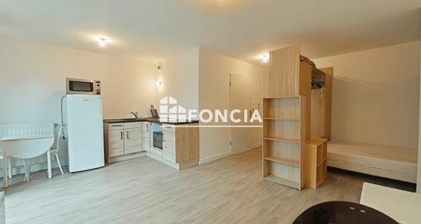 Location Studio meublé 32.17 m² - Bondy 93140