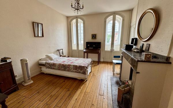 Appartement à vendre    4 pièces • 138 m2 Toulouse