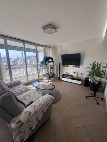 Appartement à SAINT-ETIENNE, 42100 - 4 pièces 80m²