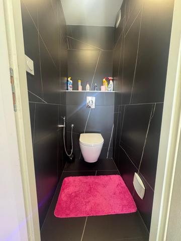 Appartement à SAINT-ETIENNE, 42100 - 4 pièces 80m²