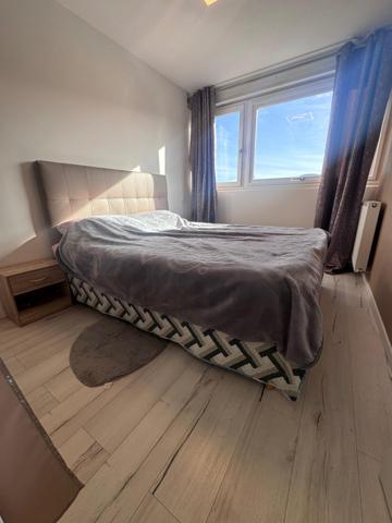 Appartement à SAINT-ETIENNE, 42100 - 4 pièces 80m²