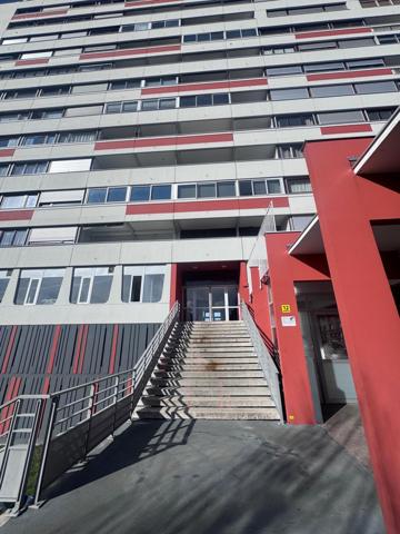 Appartement à SAINT-ETIENNE, 42100 - 4 pièces 80m²