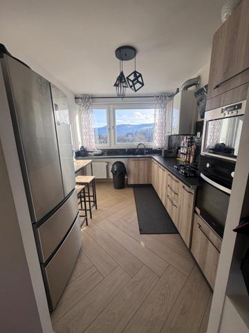 Appartement à SAINT-ETIENNE, 42100 - 4 pièces 80m²