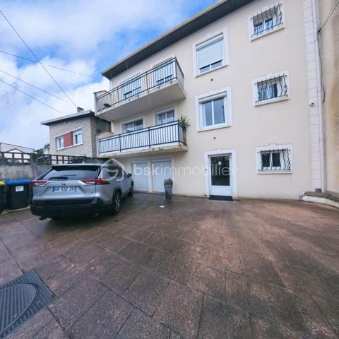 Immeuble commercial de 346 m²