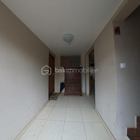 Immeuble commercial de 346 m²