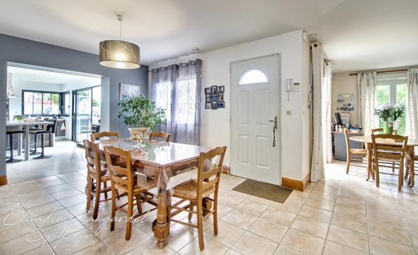 Maison à vendre 5 pièces LA JARNE (17)