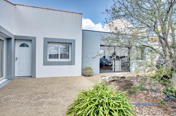 Maison à vendre 5 pièces LA JARNE (17)