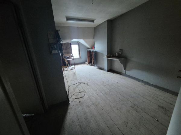 Centre ville immeuble de 8 pièces sur sur une surface de 233m².