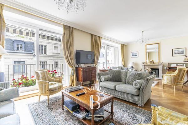 Paris 16ème, Maison de ville 6 Chambres -  301 m² à vendre