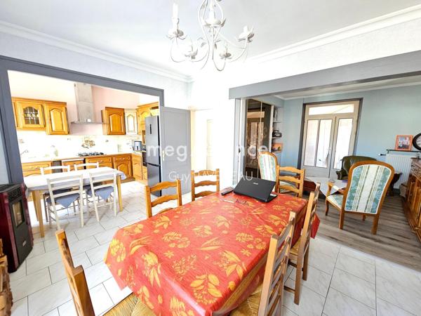 Maison à THOUARS, 79100 - 6 pièces 130m²