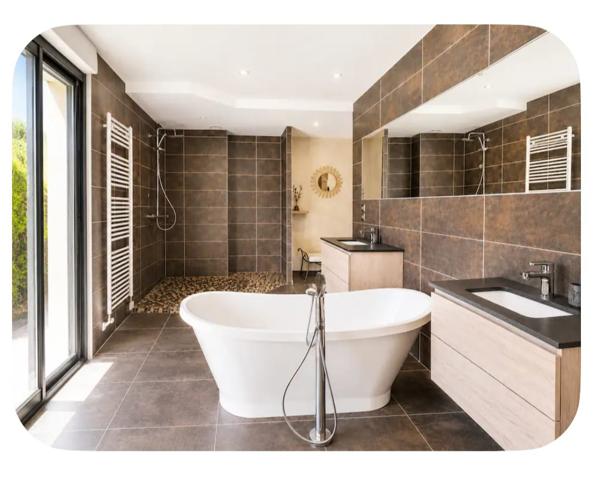 Maison
         6 pièces
        - 155 m² 399 000 € *