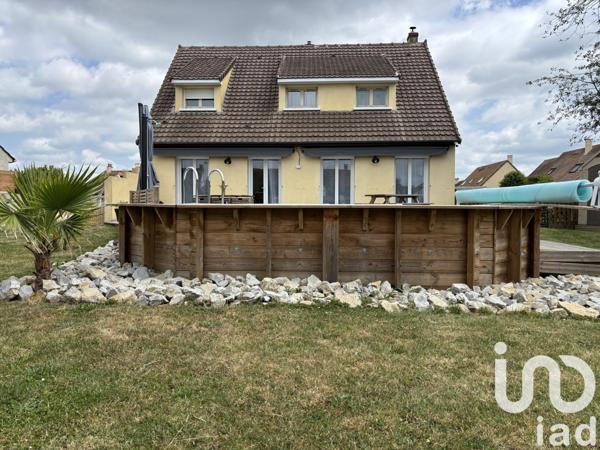 Maison 7 pièces de 160 m² à Étival-lès-le-Mans (72700)