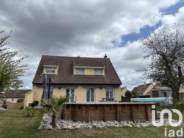 Maison 7 pièces de 160 m² à Étival-lès-le-Mans (72700)