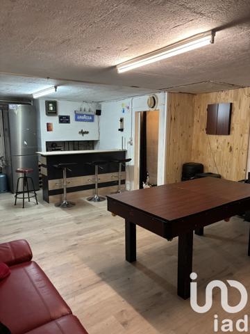 Maison 7 pièces de 160 m² à Étival-lès-le-Mans (72700)