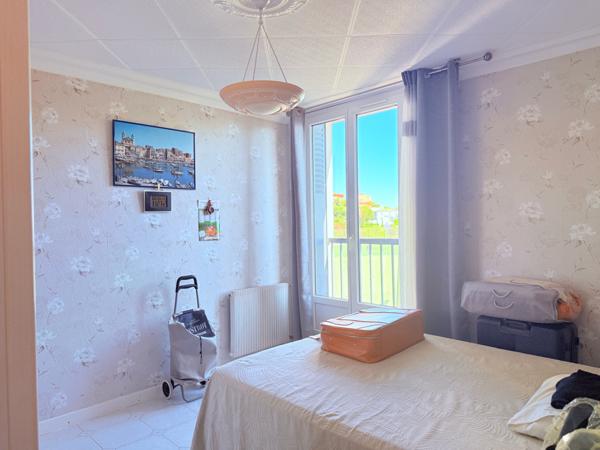 Bastia (20200) T4 80 m2 à rénover dernier étage - Idéal investissement locatif