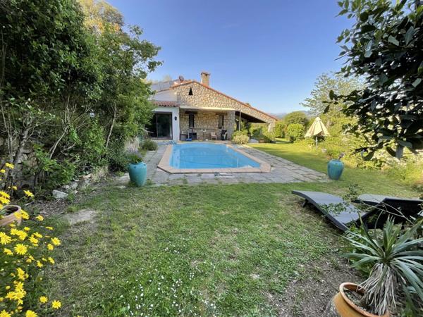 Vente Maison 9 pièces 246 m2 à Sartène