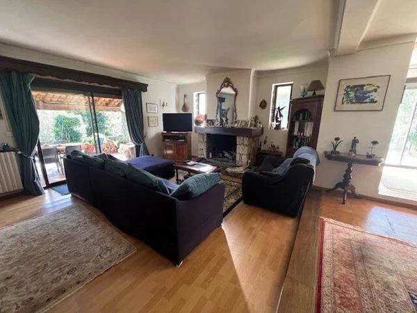 Vente Maison 9 pièces 246 m2 à Sartène