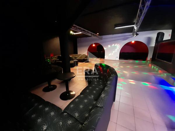 AXE LA FERE - ST QUENTIN    IMMEUBLE DE 312 m2