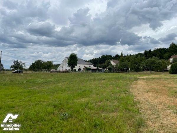 A VENDRE FERME CORPS DE FERME AILLEVILLERS-ET-LYAUMONT Haute-Saône 70