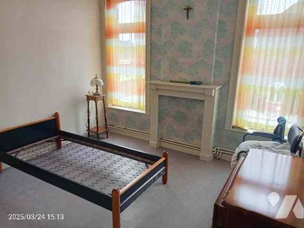 Maison avec charme semi-individuelle de 4-5 pièces, 94 m2 + annexes