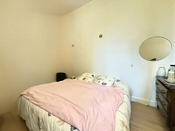 T3 (2 chambres) - Rue Saint-Laud,  
Angers 49100