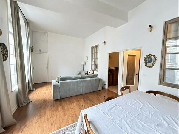T3 (2 chambres) - Rue Saint-Laud,  
Angers 49100