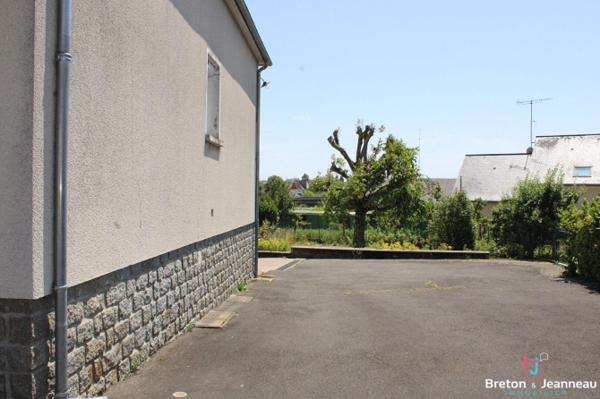 Maison proche centre-ville d'Ernée