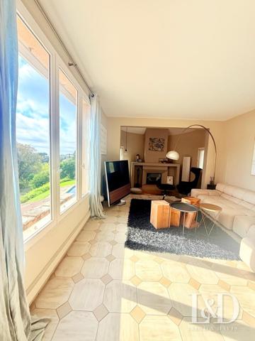 villa climatisée avec dependance et piscine