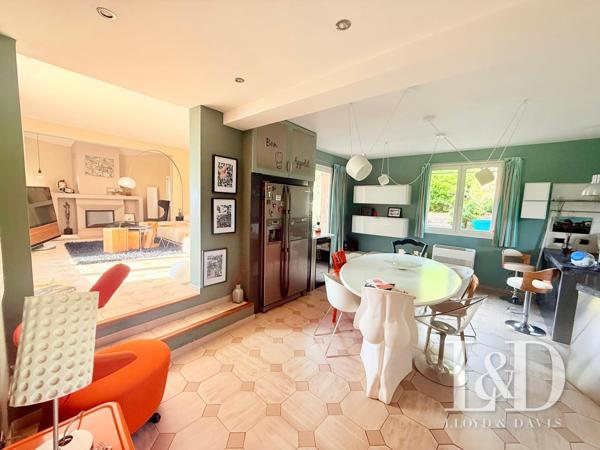 villa climatisée avec dependance et piscine