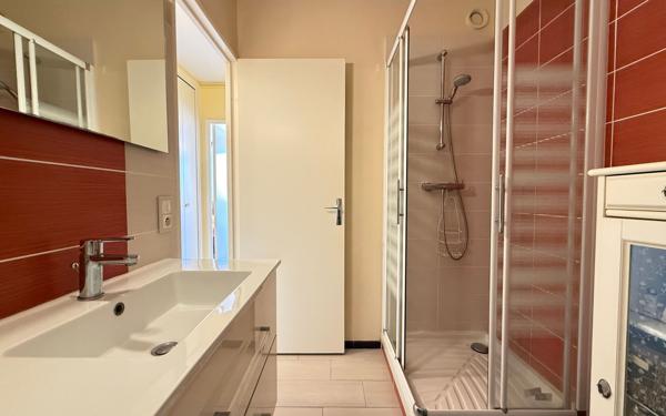 Appartement à vendre    2 pièces •  Saint-Palais-sur-Mer