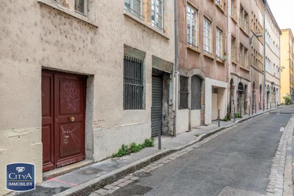 Appartement à louer 2 pièces 49.1m²