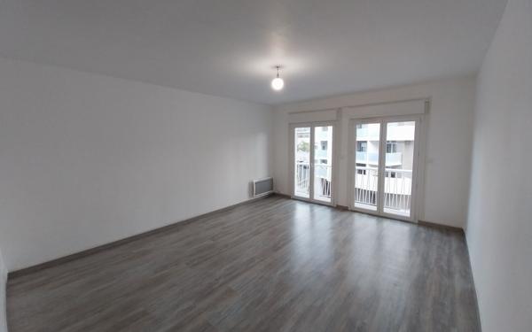 Appartement à louer    3 pièces •  Béziers